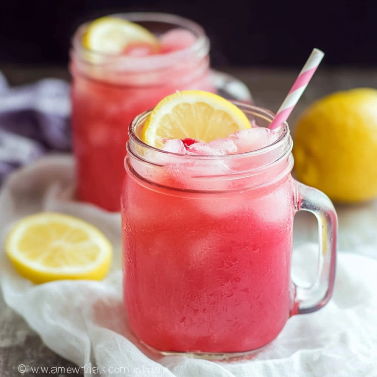 Refreshing Raspberry Lemonade: A Thirst-Quenching Delight!