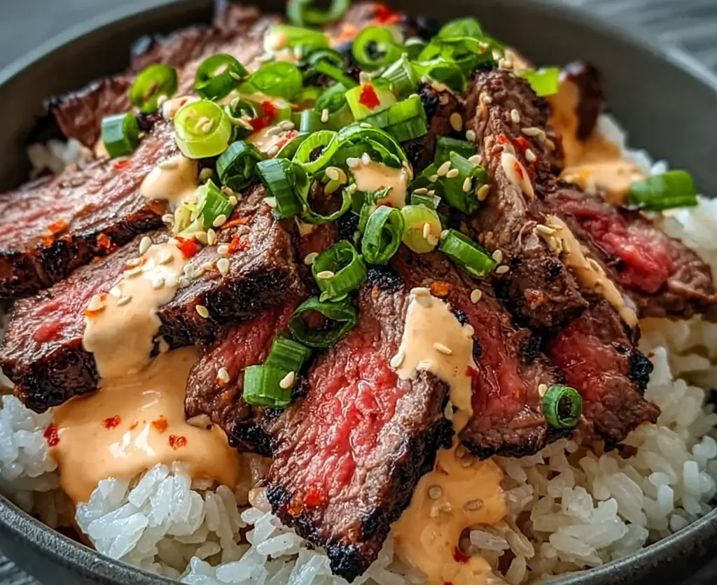 Korean BBQ Steak Rice Bowls with Spicy Cream Sauce: Try It!